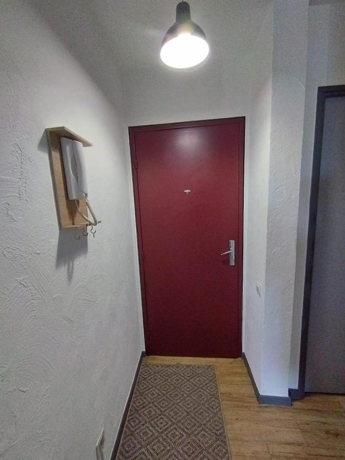 Apartamento Agradable Тарб Экстерьер фото